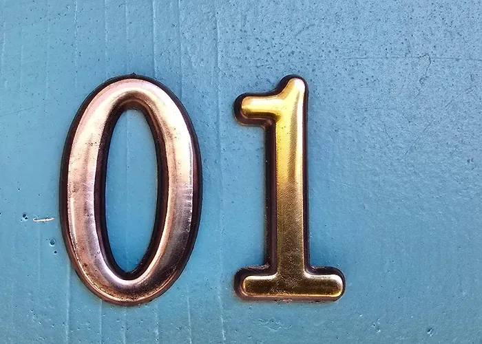 אכסניה Orizont קוסטינסטי